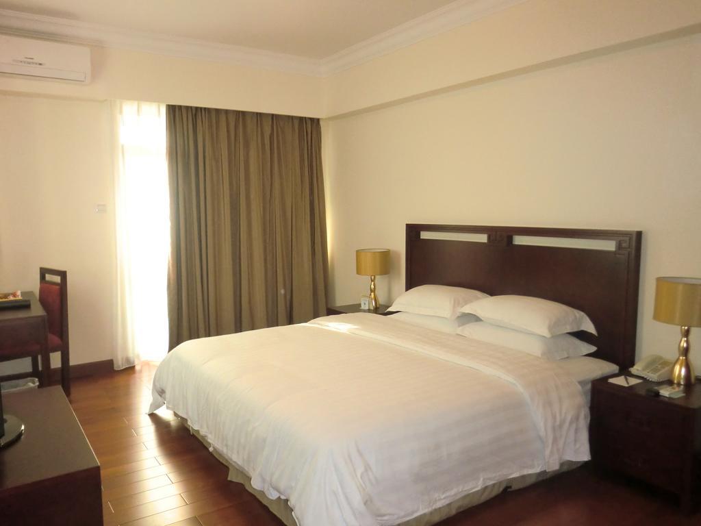 Ming Wah Apartments Σενζέν Εξωτερικό φωτογραφία